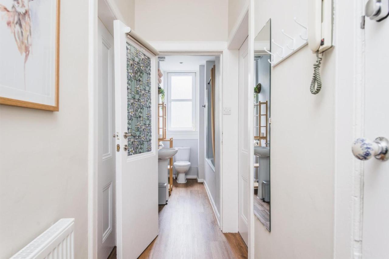 New Sleek 1Bd Edinburgh City Centre Stay Ngoại thất bức ảnh